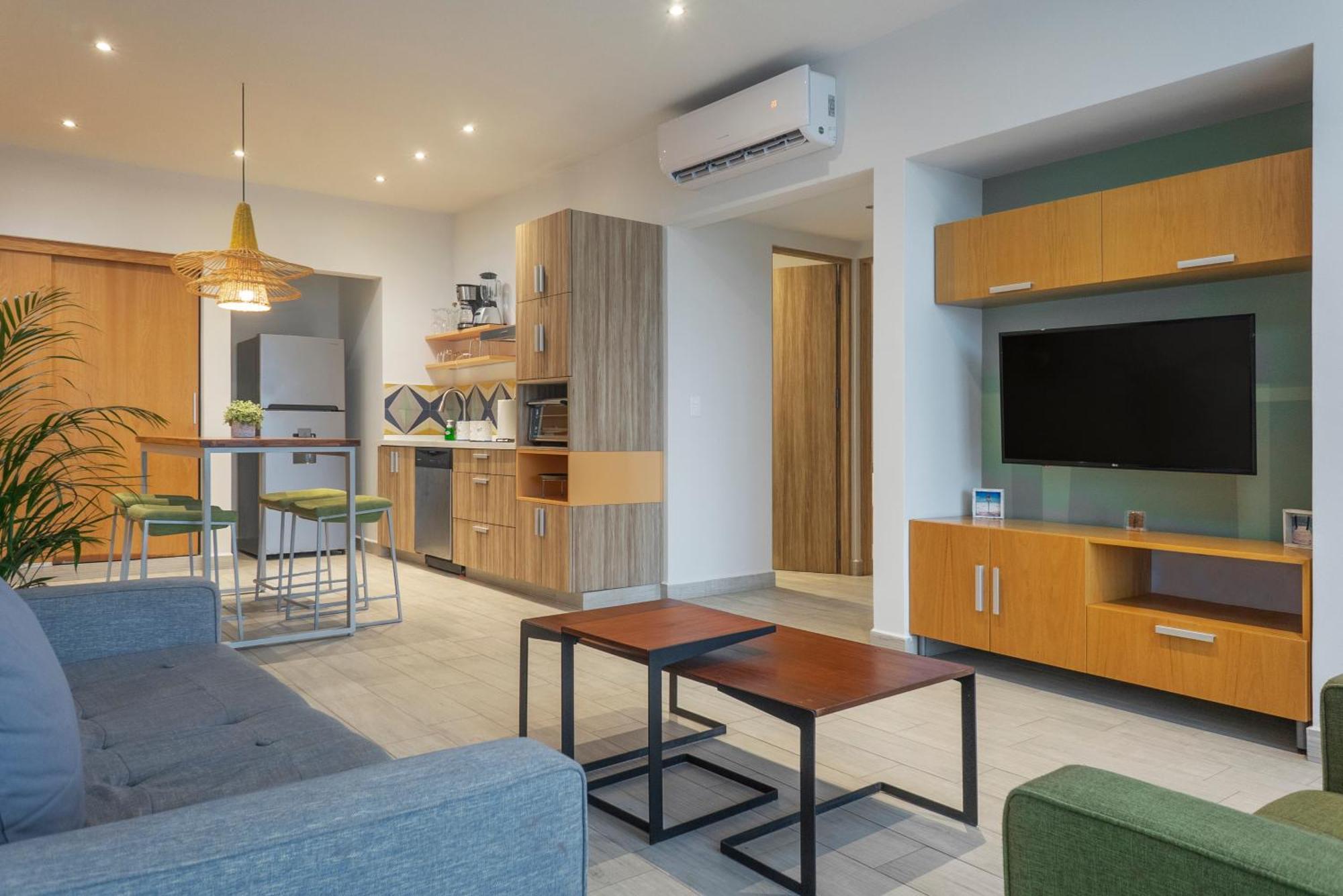 Opal Suites Apartments 普拉亚卡门 外观 照片